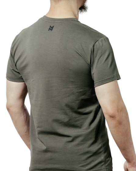 futbolka-milgear-slushaesh-muzyku